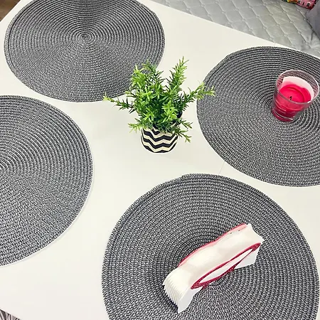 Guest house мореплавателите / The Seafarers