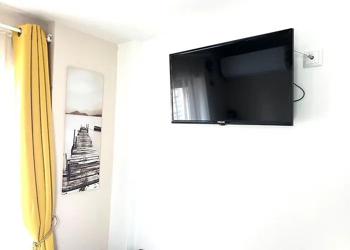 게스트하우스 мореплавателите / The Seafarers 소조폴