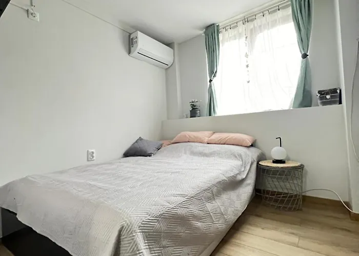 мореплавателите / The Seafarers 게스트하우스